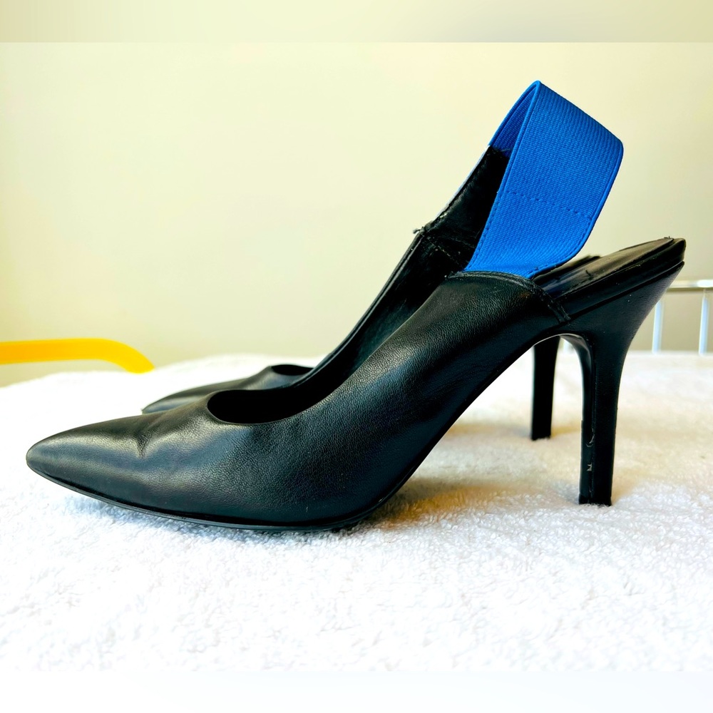 Women’s Slingback BCBG 1.25” Heels - Picture 4 of 7